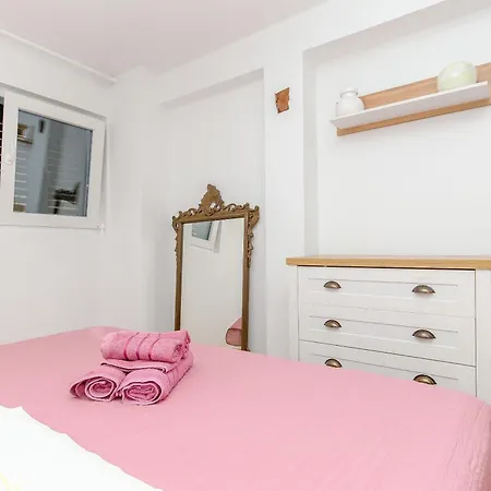 Апартаменты Sweet Nest *
